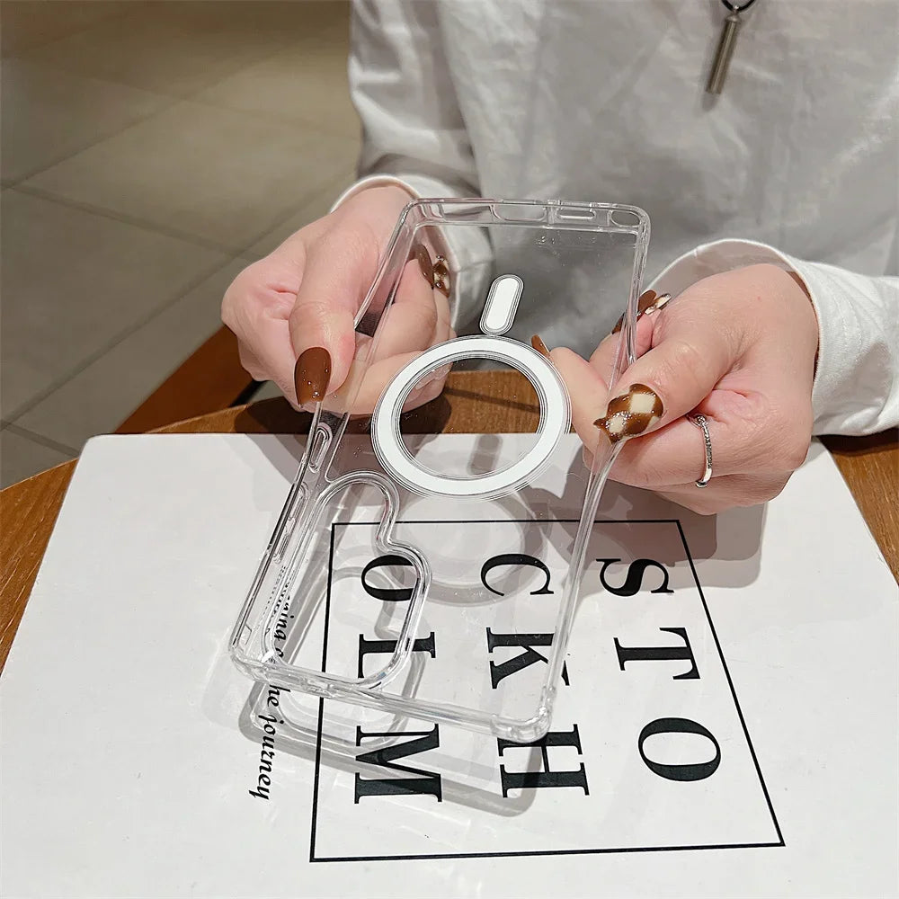 GearKA™ AeroClear – Slim Transparent Magnetic Case (MagSafe Compatible)